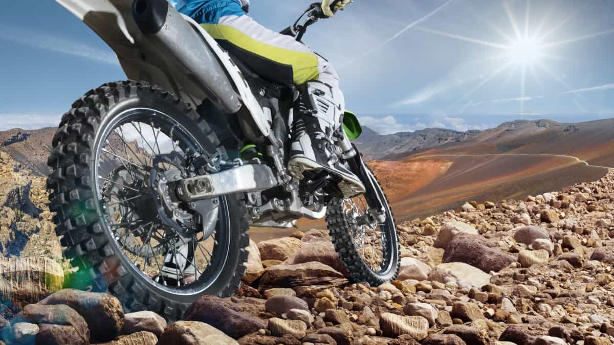 Average Dirt Bike Cost (With 31 Prices of New and Used Bikes)